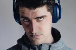 开云下载-西班牙鏖战切尔西，库尔图瓦惊艳四座的简单介绍