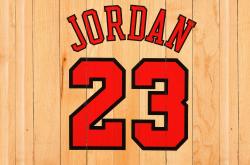 开云体育直播-沙漠风暴席卷绿茵场，巴雷拉一锤定音，拜仁爆冷沙特背后的战术革命