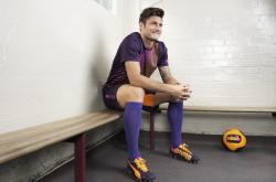 开云下载-武切维奇统治全场无争议，热火高效战术速胜鹈鹕