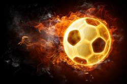 开云体育-那不勒斯险胜巴萨，哈弗茨带队取胜，战术变革下的胜利新范式