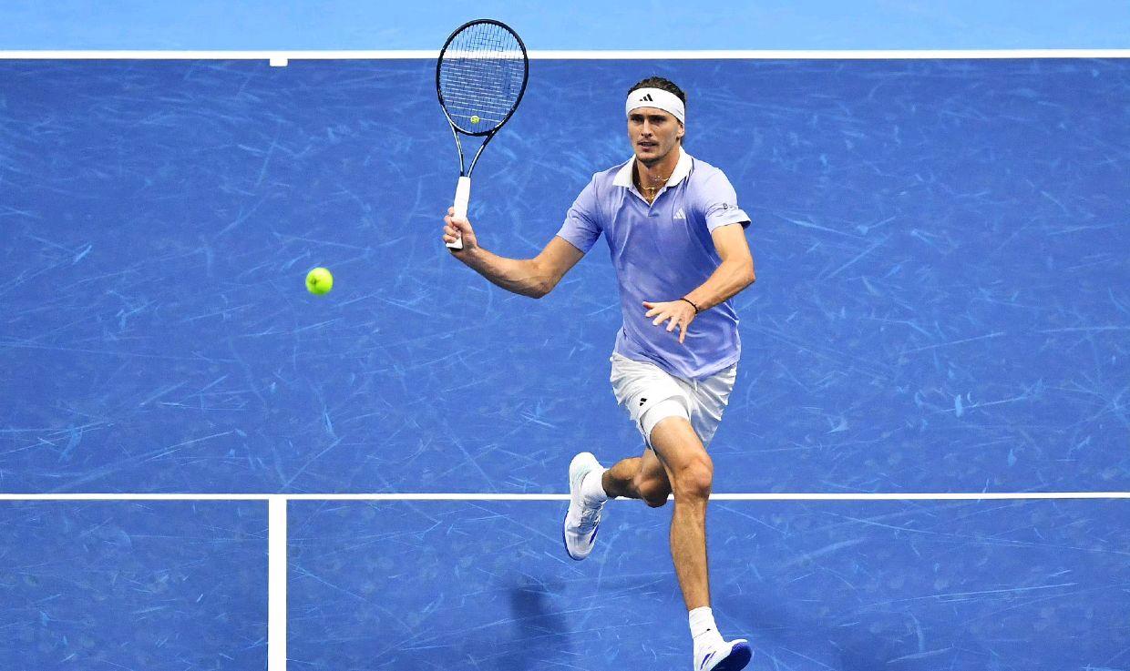 关于美国网球队碾压澳大利亚网球队，兹维列夫高光表现的信息