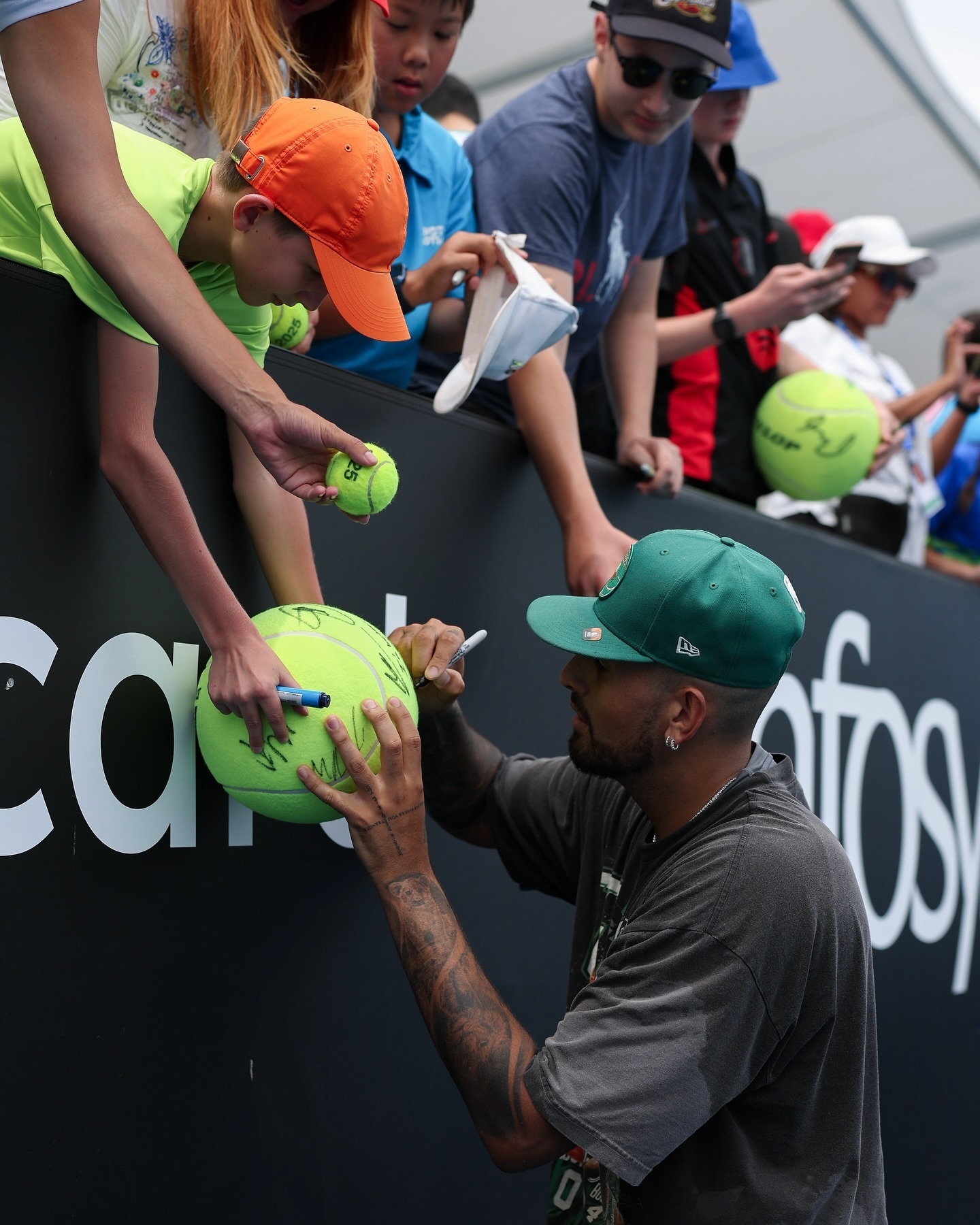 欧洲网球队轻取日本网球队,克耶高斯统治全场的简单介绍 欧洲网球队轻取日本网球队,克耶高斯统治全场的简单介绍