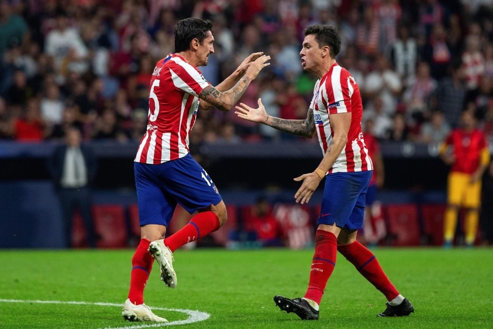 关于格拉纳达连败陷入低谷，排名稍见下滑的信息