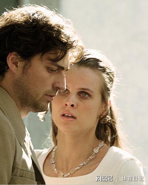 惊心动魄:比赛精彩纷呈令人目不转睛的简单介绍 惊心动魄:比赛精彩纷呈令人目不转睛的简单介绍