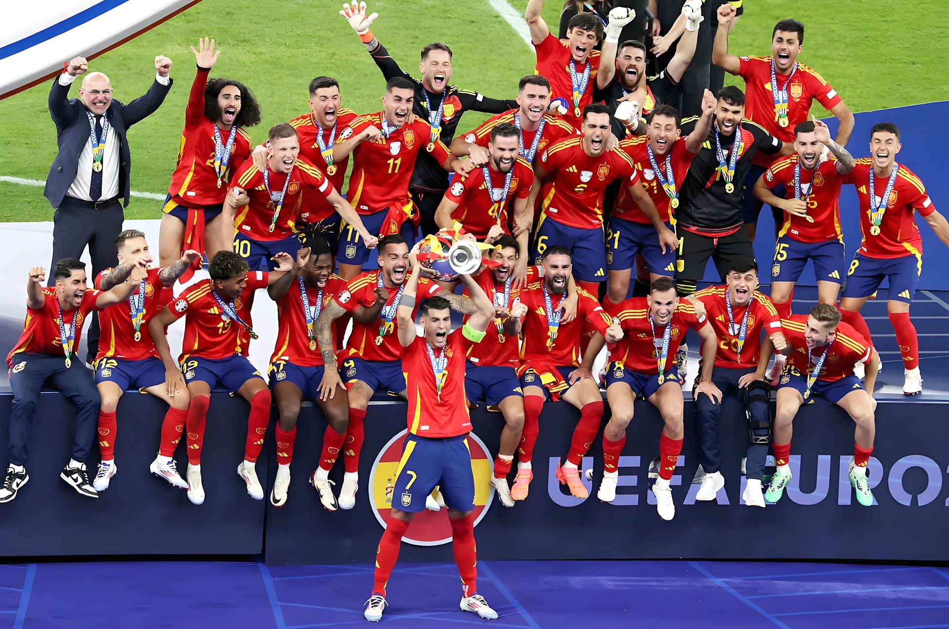 西班牙队目标卫冕成功，誓夺冠军