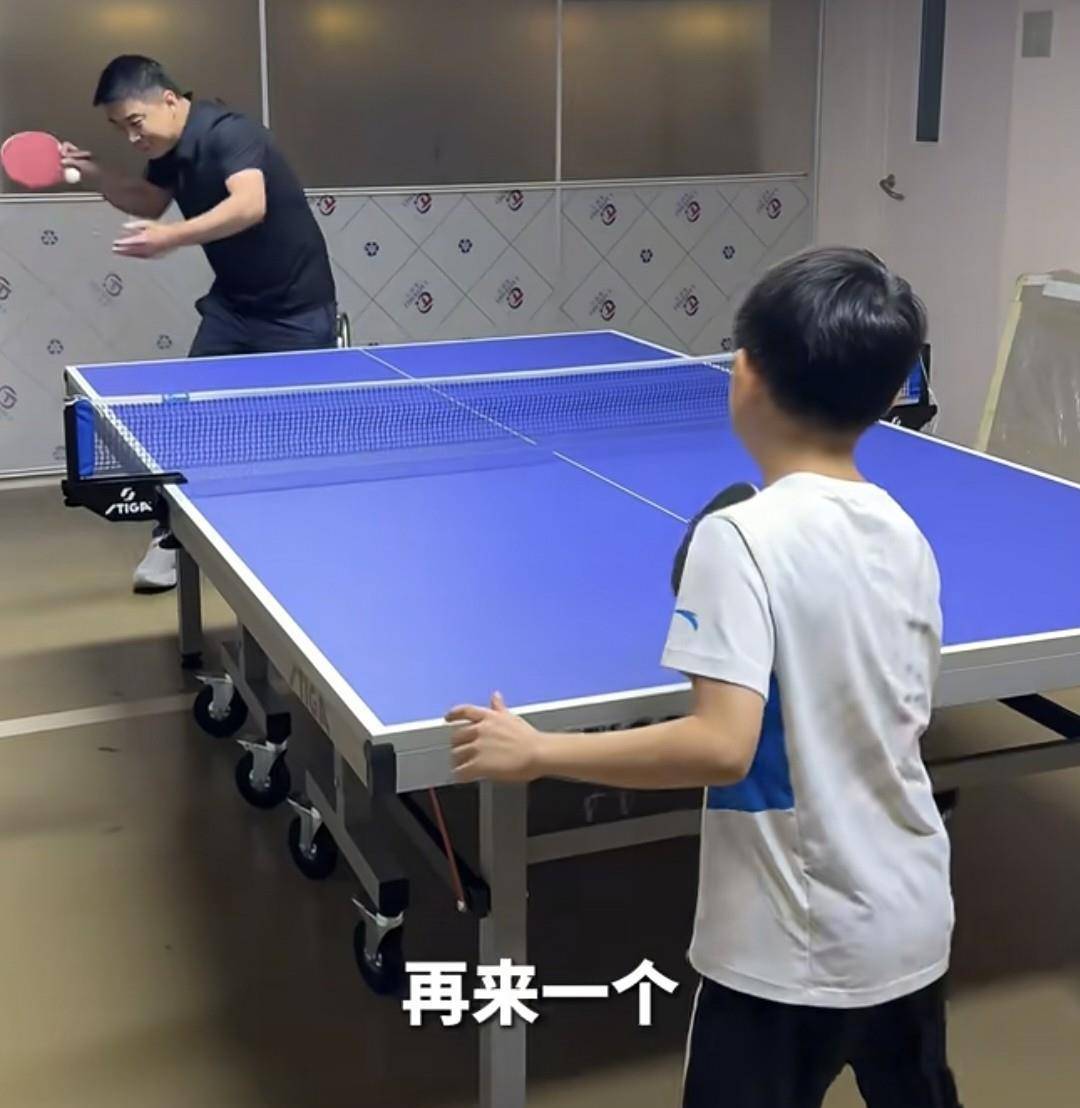 关于瑞典乒乓球队鏖战英国乒乓球队,王皓完成帽子戏法的信息 关于瑞典乒乓球队鏖战英国乒乓球队,王皓完成帽子戏法的信息