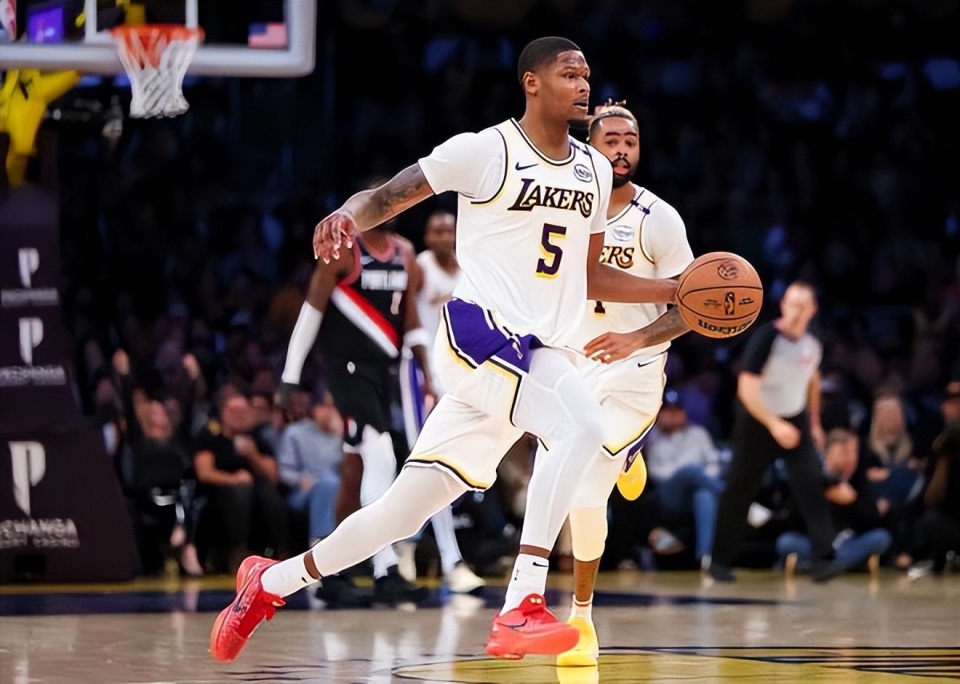 关于立陶宛男篮血洗湖人B队,波特绝境逆转的信息 关于立陶宛男篮血洗湖人B队,波特绝境逆转的信息