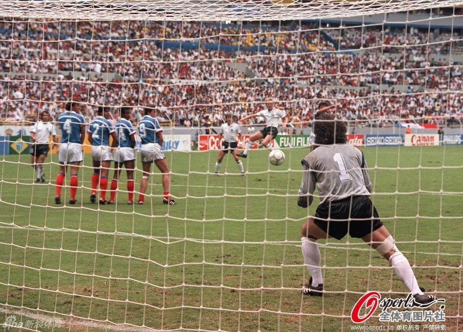 德国队完胜法国队，黄鸭组合关键制胜的简单介绍